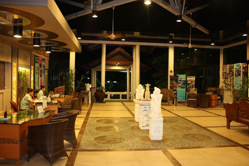 Beringgis Beach Resort & Spa Papar Exterior photo