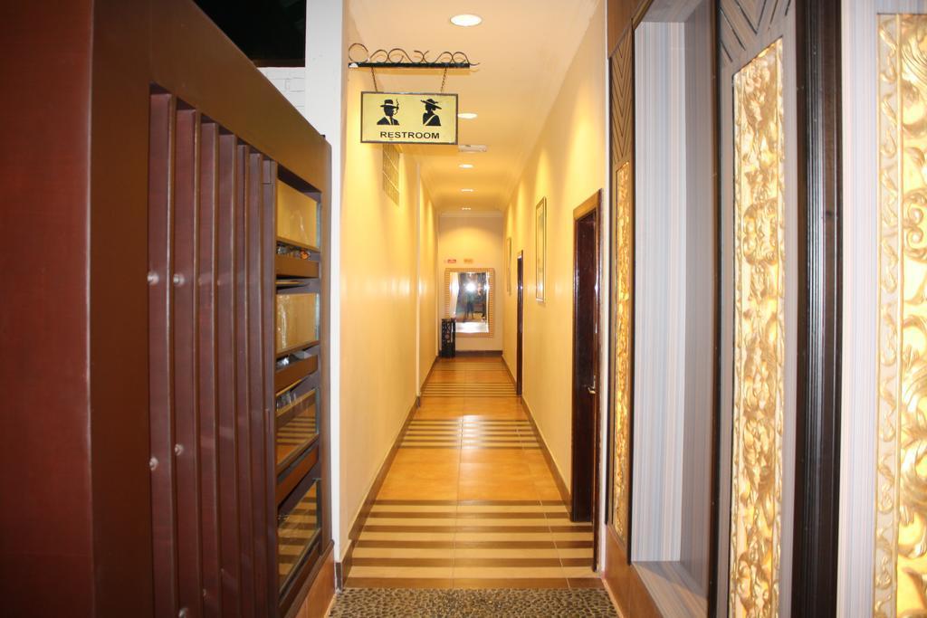 Beringgis Beach Resort & Spa Papar Exterior photo